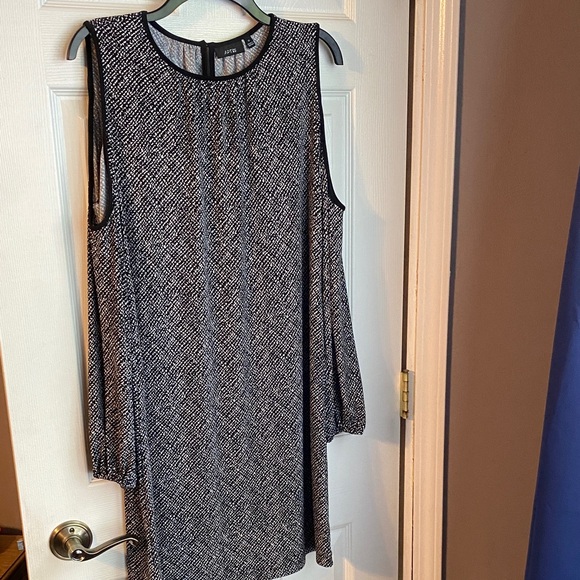 Apt. 9 Monochrome Patterned Dress - Picture 1 of 4